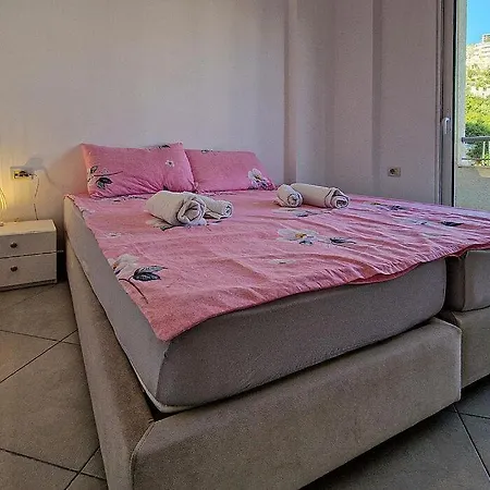 Sloneczny Brzeg Apartment Sarande